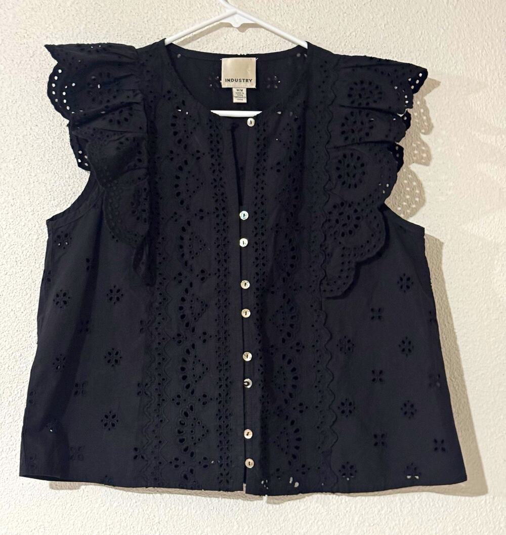 INDUSTRY M Black Eyelet Button Front Ruffle Sleeve Sleeveless Blouse Cotton Boho